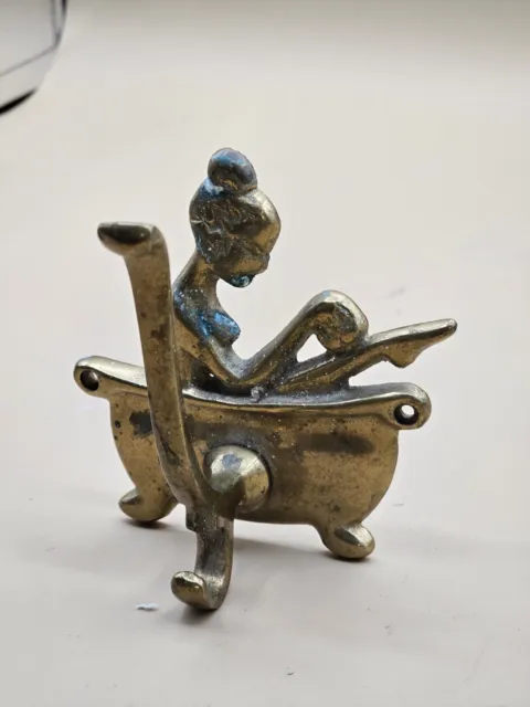Vintage 70s Solid Brass Wall Hook Lady In Old Fashioned Clawfoot Tub