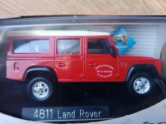 SOLIDO POMPIERS LAND Rover Defender 1/43 + motopompe Guinard EUR 12,00 SOLIDO POMPIERS LAND Rover Defender 1/43 + motopompe Guinard EUR 12,00