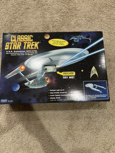 Playmates Star Trek Enterprise Ship - Classic - TOS - New