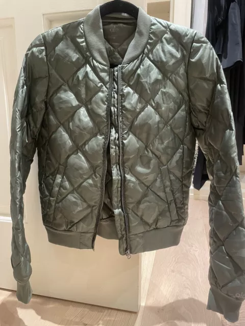 Alo Yoga Green Camo Quilted Down Puffer Bomber Jacket Full Zip Womens SIZE XS