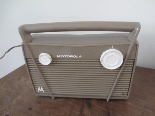 VINTAGE MOTOROLA RADIO $49.99 - PicClick