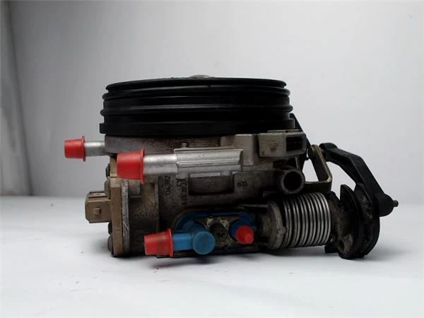 0132008601 injecteur monopoint pour CITROEN SAXO 1.1 X 328160