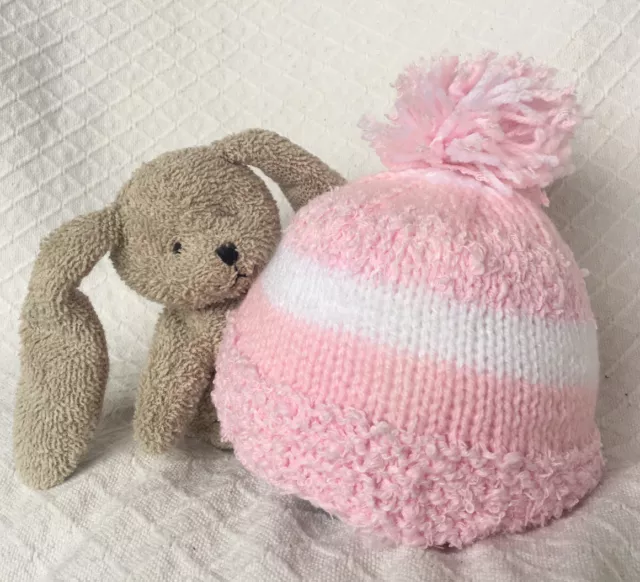 Chapeau bobble bébé fille tricoté à la main 0-3 m / Reborn. Accessoire photo Rayures blanches/rose
