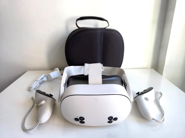 META QUEST 3S VR Mixed Reality Headset 128GB with Controllers (Hardly ...