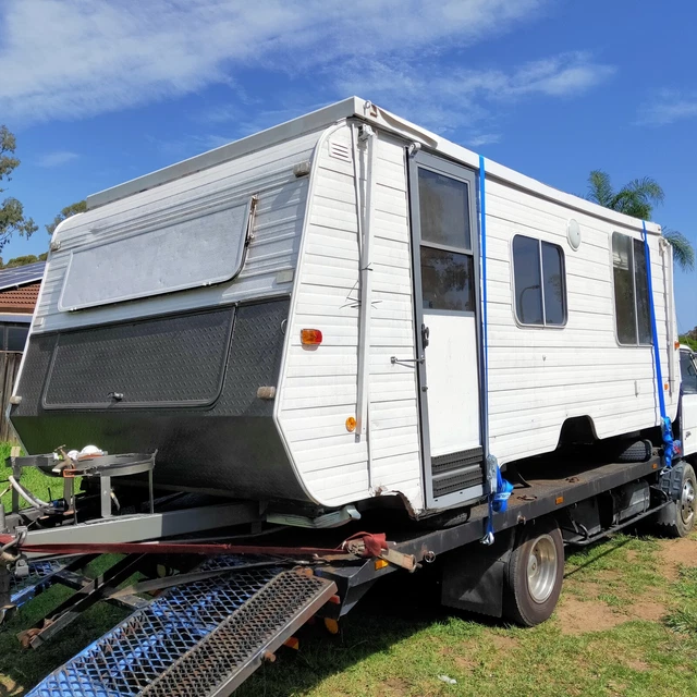 Caravan Windsor Pop Top 1989 Windcheater Interior Refurbished Kitchen Bunk Beds Caravan Windsor Pop Top 1989 Windcheater Interior Refurbished Kitchen Bunk Beds