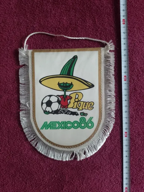Fanion Ancien de Football : PIQUE - COUPE DU MONDE 1986 - MUNDIAL MEXICO 86