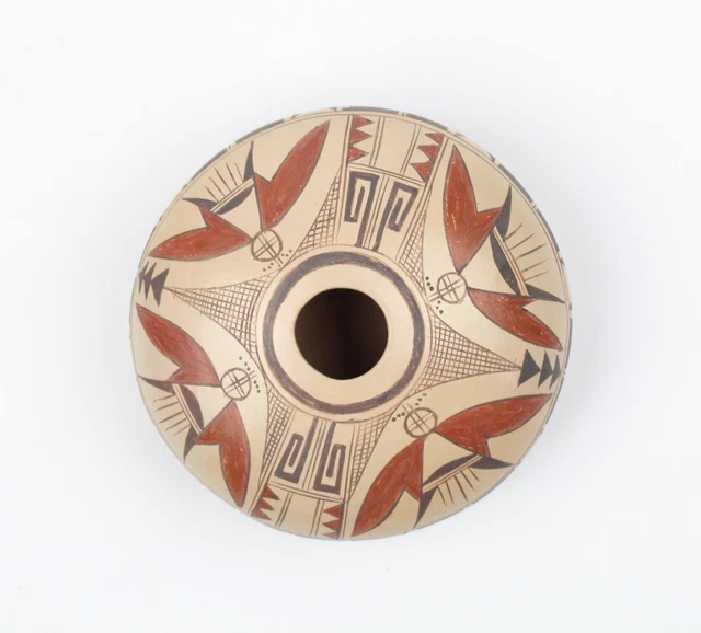 Native American Hopi Pottery Bowl Polacca Nampeyo Bowl or Pot Signed Native American Hopi Pottery Bowl Polacca Nampeyo Bowl or Pot Signed