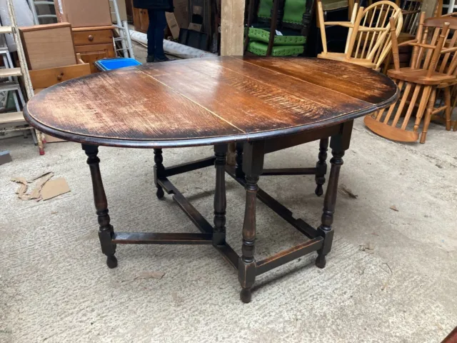Vintage Antique Oval Brown Wooden Drop Leaf Gate Leg Dining Table