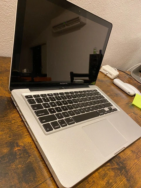 Apple MacBook Pro 13 Early 2011, 2.3Ghz Intel Core i5, 8Gb Ram, 256Gb SSD 7