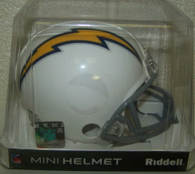 San Diego Chargers NFL VSR4 Replica Throwback 1961-73 Mini Helmet Riddell