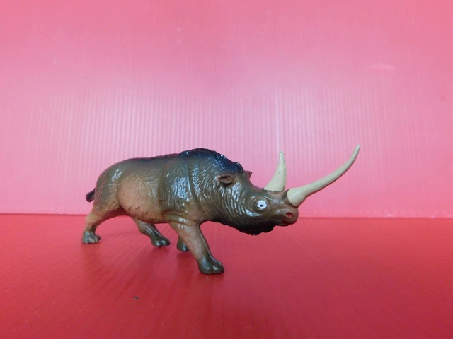 Figurine Starlux – La Préhistoire : Animaux Sauvages – Échelle 1:32 – Français – Occasion TB