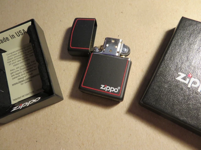 ZIPPO LIGHTER NEW CLASSIC BLACK MATTE w/ RED STRIPE BORDER , LOGO & BOX  218ZB