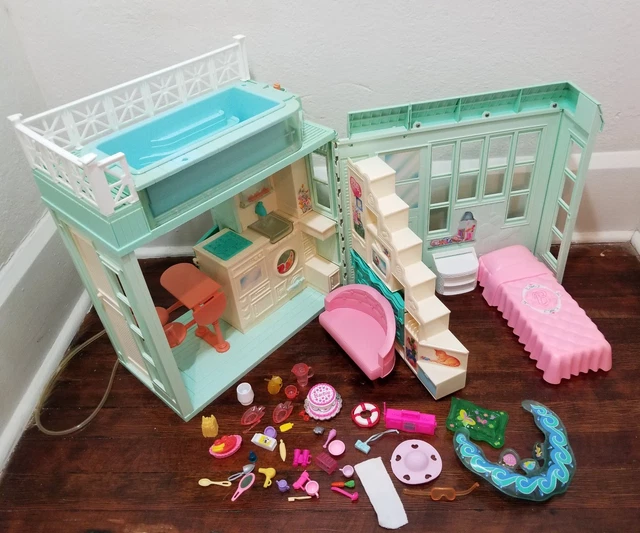 Beach House Barbie Foldable Doll House BARBIE BEACH HOUSE Bungalow