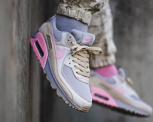 BNWB Authentic Nike Air Max 90 Vast Grey Pink Trainers UK