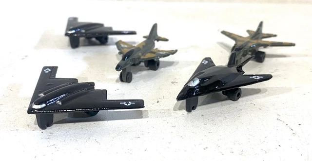 ANCIEN JOUET MÉTAL 5 Avions Micromachine année 1990 environ EUR 10,00 - FR