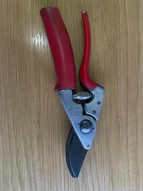 Felco 7 Swivel Handle Ergonomic Pruning Shears Secateurs