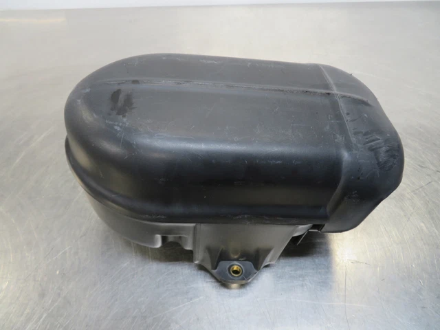 Eb1034 2010 10 Yamaha Royal Star Venture   Intake Silencer 1 Rh (Housing)
