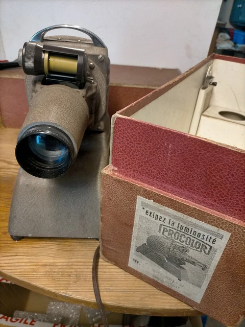 Projecteur De Diapositives Ancien Magnolux – Modèle Aldis 300 – Années 1950 – Allemagne