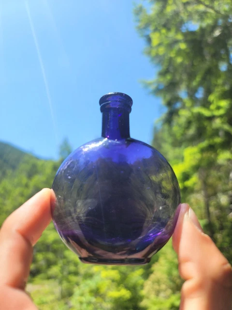 Beautiful 1880s Miniature Amethyst Whiskey Flask☆Old Deep Lavender Pumpkinseed!