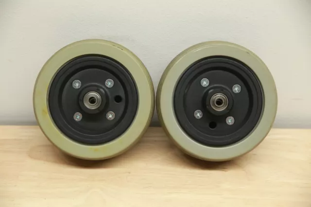 PAR DE NEUMÁTICOS DE RUEDAS GIRATORIAS WHLASMB1762 6" para sillas eléctricas Jazzy y Quantum