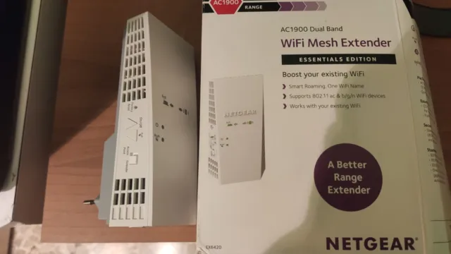 Ripetitore WiFi NETGEAR AC1900 EX6420, Extender Mesh Dual Band, Porta Lan