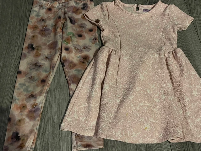 girls clothes bundle age 4-5 years.                             (c32) 3