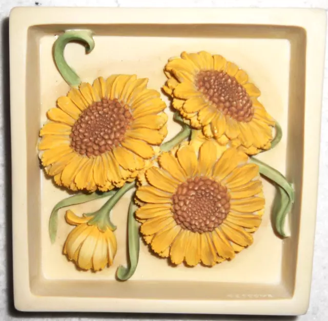 Calendula Hanging Wall Plaque 11 cm Square Garden Culture Flower of the Month