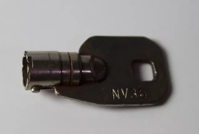 Chicago Lock Co Tubular Vending Key Vintage Nv36