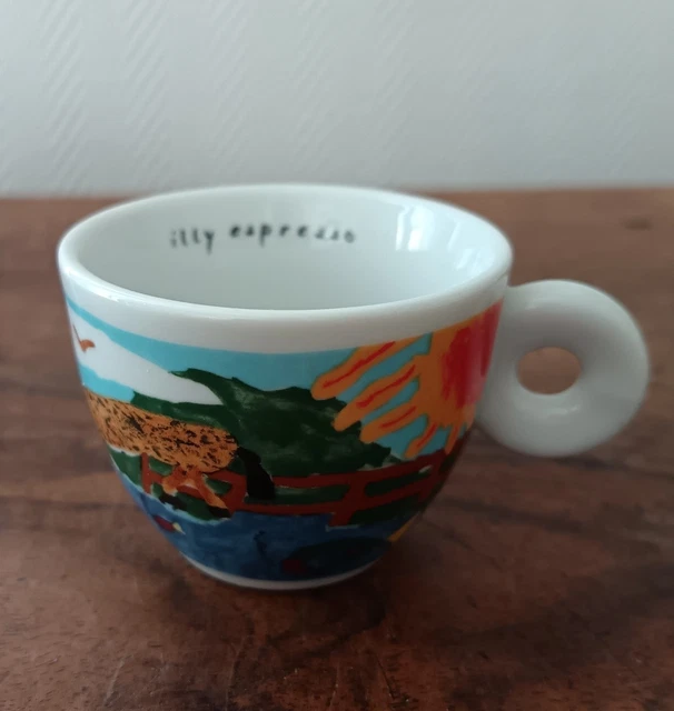IN ARRIVO LA NUOVA ILLY ART COLLECTION, FIRMATA DAL REGISTA PEDRO ALMODÓVAR
