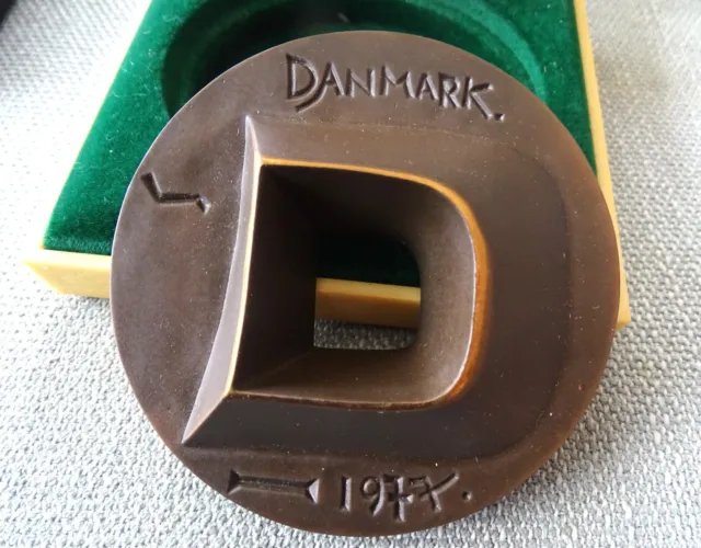 1977 Danmark Denmark  Medal - Anders Nyborg A/S, Bronze 70 mm, Mauno Hartman