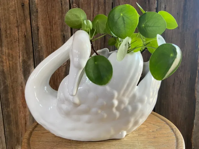 Very Large Vintage Retro White Swan Planter Plant Pot Posy Vase 25cm