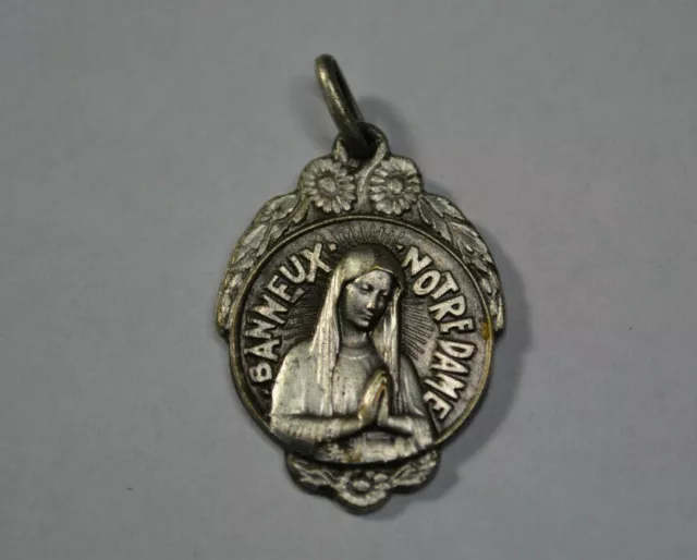 Antique Religious Medal Jewelry / Pendant Notre Lady