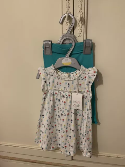 Beautiful BNWT Two Piece Baby Girl 3 - 6 Months Summer Outfit Set Top & Leggings