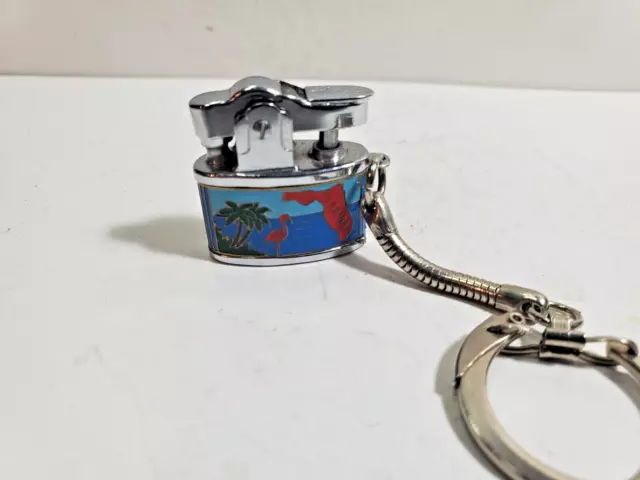 Vintage Working Keyring Key Chain Miniature  Lighter  Map Of FLORIDA   6075/30