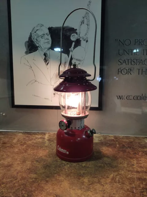 Coleman 1963 Model 200A Single Mantle Lantern Dated 3/63 with Globe Tested Works