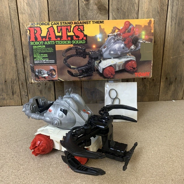 R.A.T.S. GRAPPLOR ROBOT ANTI TERROR SQUAD VEHICLE (TOMY TOYS) 1983 - w/BOX