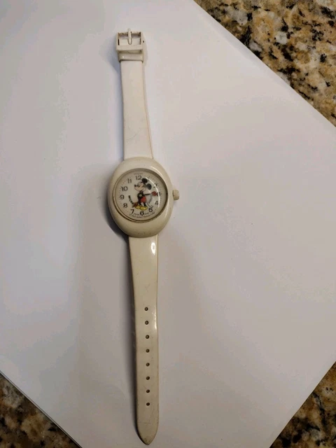 Vintage 70s Bradley x Disney Clear Acrylic Mickey Mouse Bubble Watch Manual Wind Rare 1970 main image 3