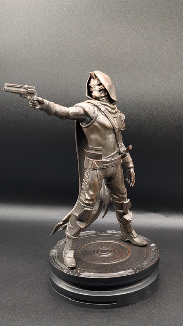 DESTINY 2 FORSAKEN Cayde's Last Stand Statue - - Pre-owned