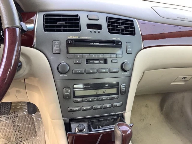 Fuse Box Engine 1MZFE Engine 6 Cylinder Fits 99-03 SOLARA 3552496