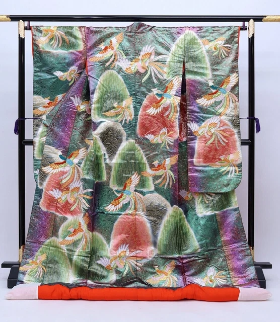 Japanese Kimono Uchikake Luxurious Wedding Embroidery Pure Silk Phoenix K539 7