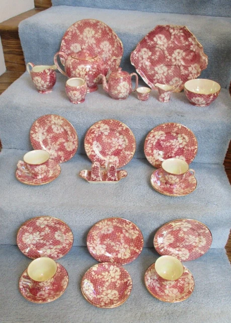 27 Pieces Royal Winton Grimwades Iridescent Pink Brocade Rose Breakfast Set