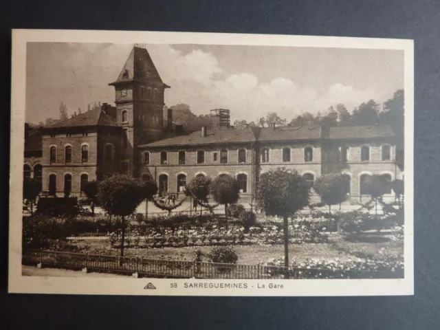 SARREGUEMINES Saargemund Moselle CPA 57 la gare