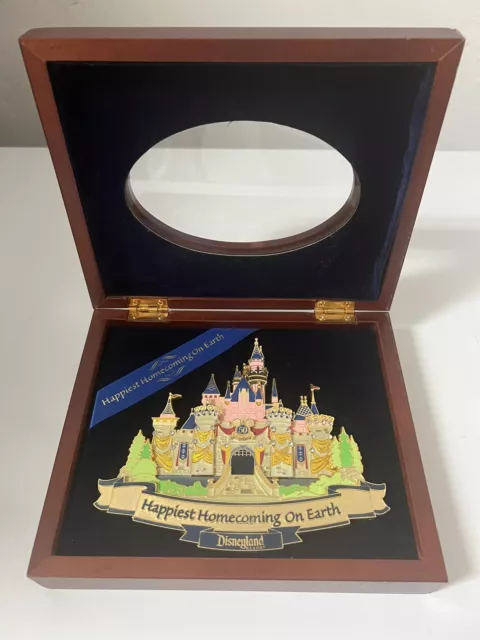 Disneyland 50th Anniversary LE 1000 Sleeping Beauty Castle Jumbo DLR DISNEY