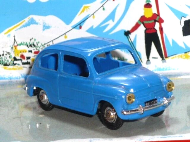 Jouet Ancien Nacoral Fiat 850 1/25 – Voiture Miniature Collection – Occasion
