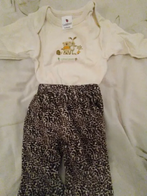 baby boy girl unisex outfit velour trousers and bodyvest age 3-6 months BNWT