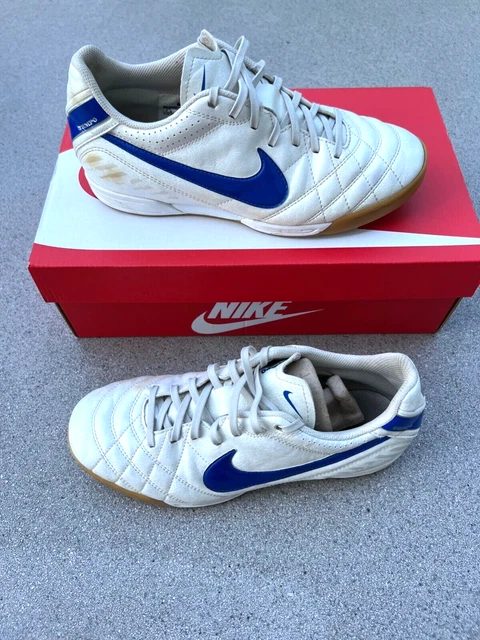 Nike Tiempo IC Hallenschuhe Fußballschuhe Sneaker Turnschuhe Sport-Schuh Gr.40,5