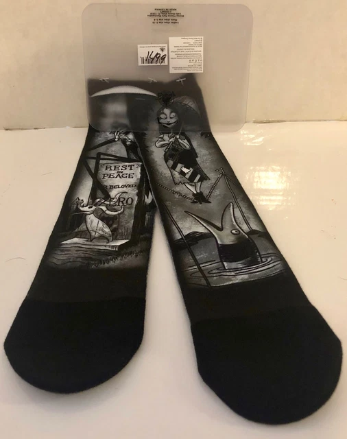 disney-haunted-mansion-nightmare-before-christmas-stretching-portrait