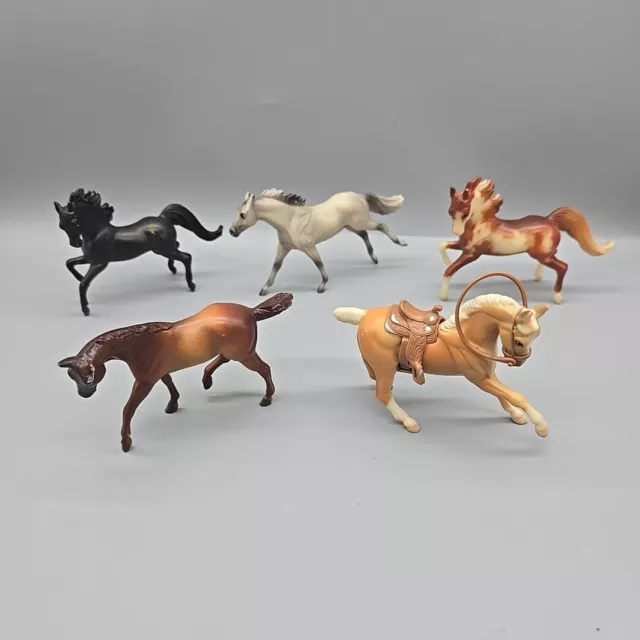 Vintage Breyer Reeves Stablemates Mini Horses Lot of 5 Dated 1999