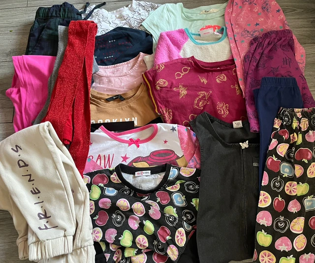pacchetto vestiti ragazze 7-8 anni.               (e255)