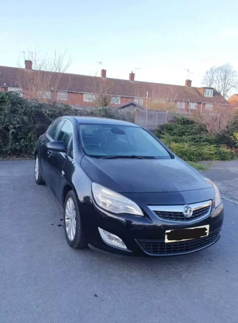 2010 Vauxhall Astra SE J Black 1.6 Petrol A16XER For Breaking VGC